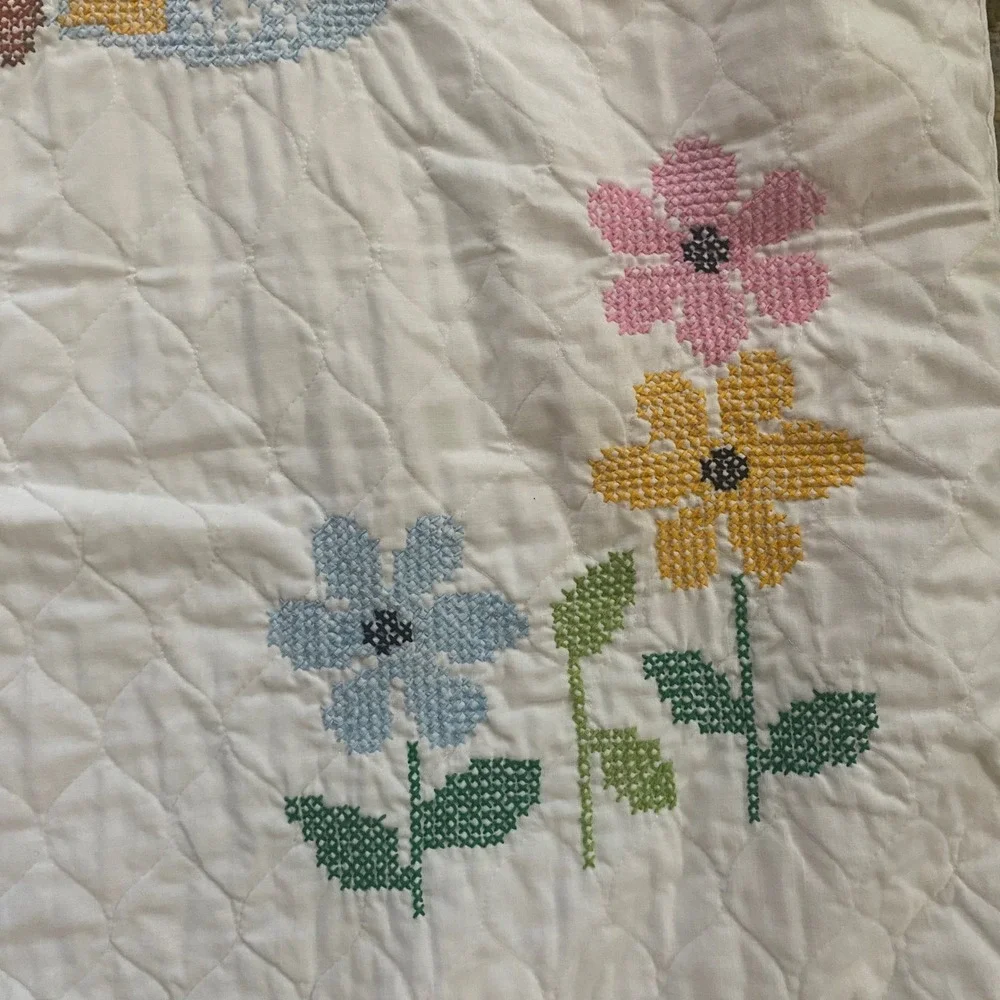 Vintage Handmade Cross Stitch Baby Quilt Jack-in-the-Box Bear Floral White 36x55